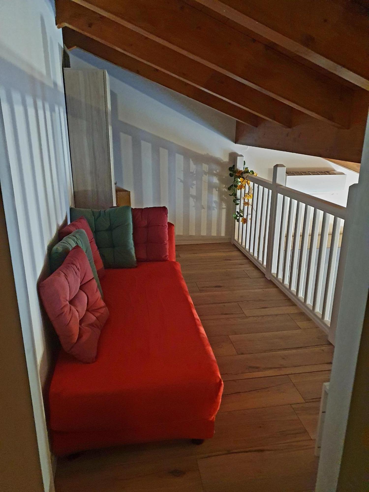 Apartamento Dimora Chiaretta Caronno Pertusella Exterior foto